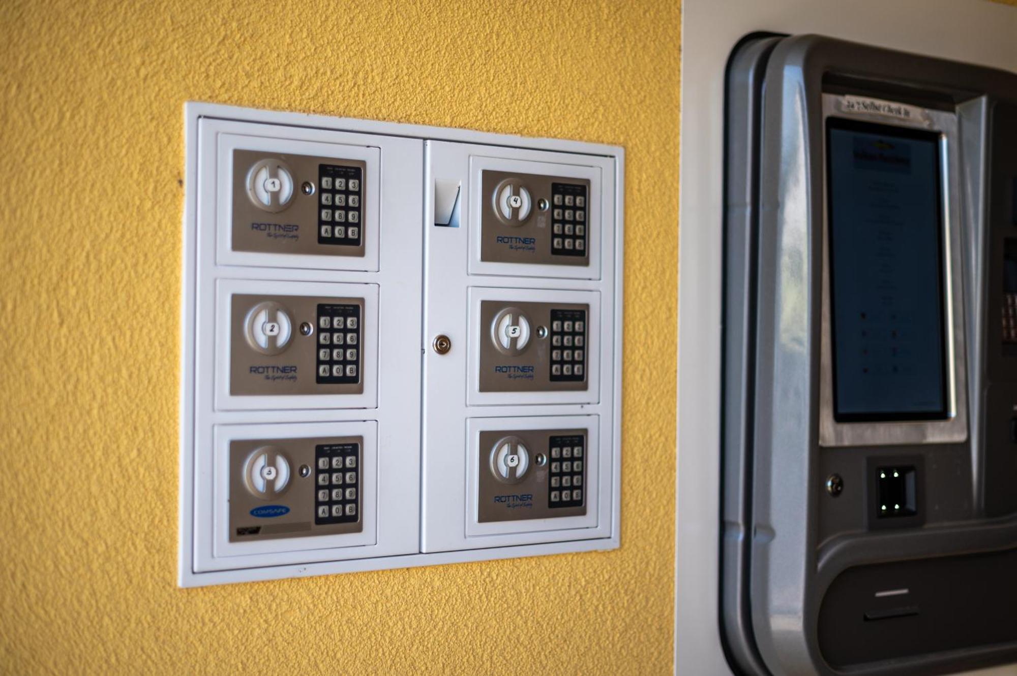 Vulkan Residenz Hotel I Self Check-In Schwarzautal Екстериор снимка